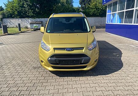 Ford Grand Tourneo Connect Titanium