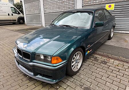 BMW 316 E36 Coupé Rostfrei Motor Getriebe trocken