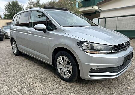 VW Touran Volkswagen 1.6 d BMT/Start-Stopp Panoramadach NAVI