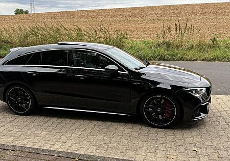 Mercedes-Benz CLA 45 AMG Shooting Brake CLA 45 S AMG Shooting Brake