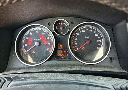 Opel Zafira 1.8 CATCH ME Easytronic CATCH ME