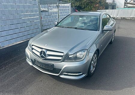 Mercedes-Benz C 180 - Coupe*SHZ*NAVI*AUTOMATIK*STEUERKETTE NEU