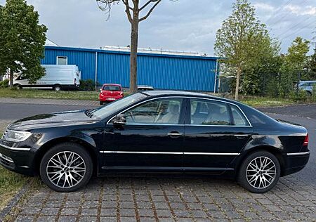 VW Phaeton Volkswagen 3.0 V6 TDI 4MOTION Tiptronic 5-Sitzer -