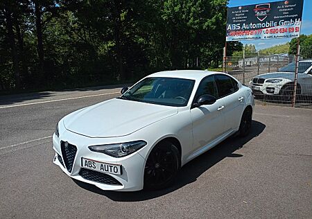 Alfa Romeo Giulia Super Navi Leder Service H. neue zanrieme