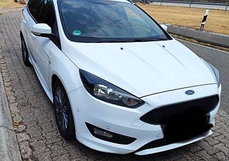 Ford Focus EcoBoost 103kW ST-Line Turnier ST-Line