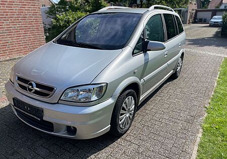 Opel Zafira 2.2 16V Edition Edition
