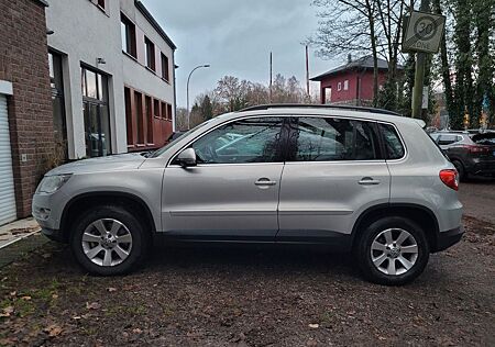 VW Tiguan Volkswagen 2.0 TSI Automatik 4MOTION Track & Fie...