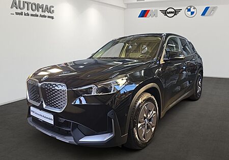 BMW iX1 xDrive30 ParkAssistPlus*HeadUp*LiveCockpitPr