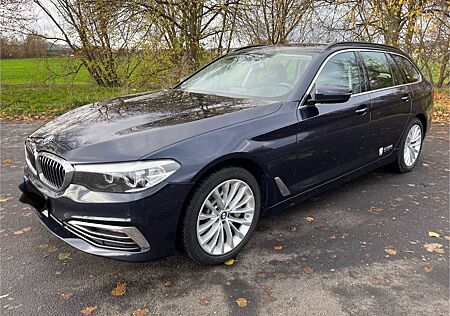 BMW 525d Touring A - Luxury Edition TOP Fahrzeug