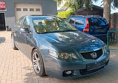Honda Accord Lim. 2.0 Executive*LEDER*PANORAMA_DACH*