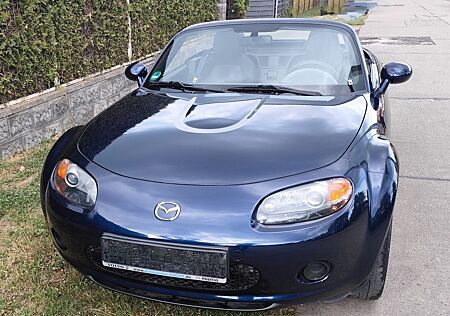 Mazda MX-5 Roadster Coupe Energy 1.8 MZR Energy