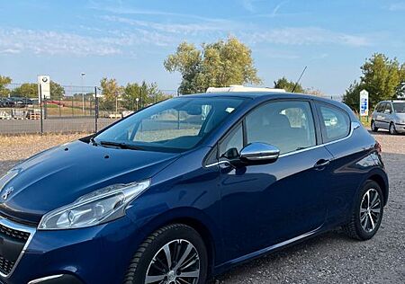 Peugeot 208 Allure,Klima,ZV,Servo,TOP,TÜV Neu,Preis VB