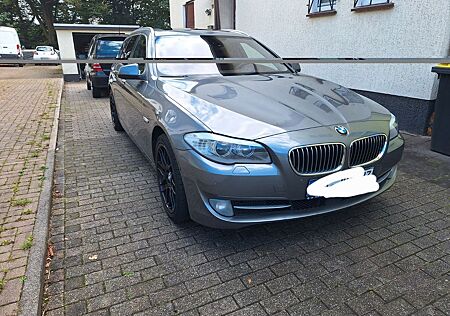 BMW 525d xDrive/S-Close/StandH/360-Kam/Pano/Keyl-go