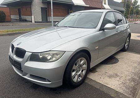 BMW 318i - Limo /Tüv 09/2026