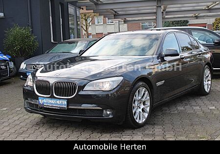 BMW 740iA *DISTRONIC*KAMERA*KEYLESS*AHK*TOP*