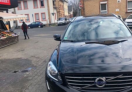 Volvo XC 60 XC60 D4 AWD Summum Geartronic Summum