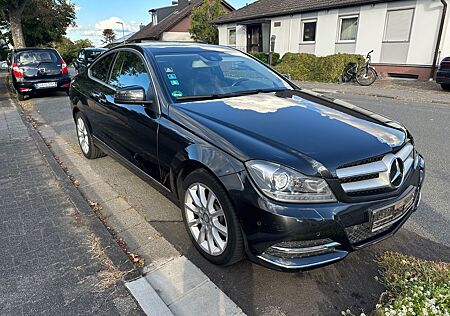 Mercedes-Benz 220 C Cdi Coupé W204