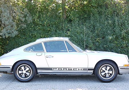 Porsche 911 Urmodell 911 T Coupe mit Öl-Klappe (selten) H-Kennzeichen