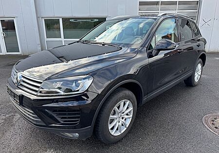 VW Touareg Volkswagen 3.0 V6 TDI SCR 150kW Tiptronic BMT