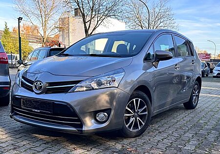Toyota Verso SkyView Edition