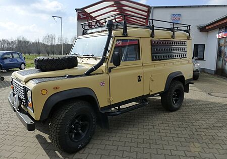 Land Rover Defender LR 110