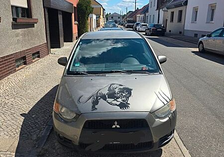 Mitsubishi Colt 1.1 -