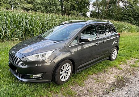 Ford Grand C-Max 1,0 EcoBoost Titanium
