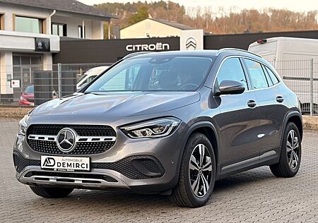 Mercedes-Benz GLA 220 d 4Matic*