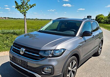 VW T-Cross Volkswagen 1.0 TSI 116 PS; NAVI; Totw., DSG; 8-fach