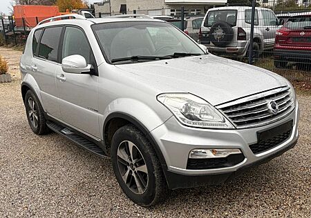 SsangYong Rexton W Executive 4WD LKW Eu6 7-Seats