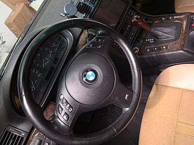 BMW 325Ci -