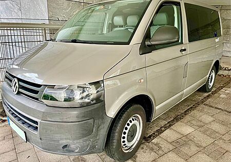 VW T5 Kombi Volkswagen T5.2 Kombi / Transporter