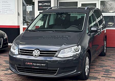 VW Sharan Volkswagen 2.0 TDi 1.H *Navi *AHK *Kamera *Sitzhzg.