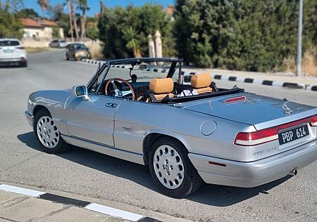 Alfa Romeo Spider