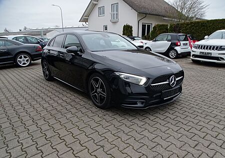 Mercedes-Benz A 200 AMG Line, Standheizung, Leder, Rückfahrkam