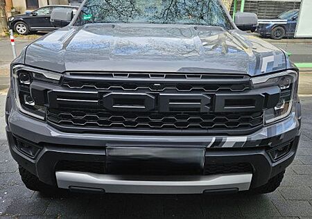 Ford Ranger Raptor + Garantiebrief und Flatrate