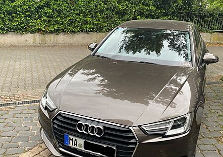 Audi A4 1.4 TFSI -BJ 2018