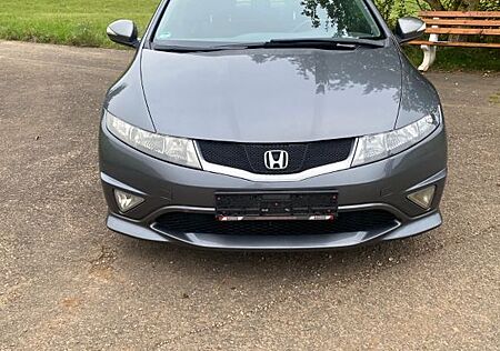 Honda Civic 1.4 Type S