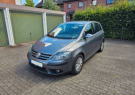 VW Golf Plus Volkswagen 1.6L 102PS