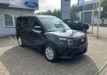 Ford Tourneo Courier Titanium Auto. Winter-P. 5J Gara