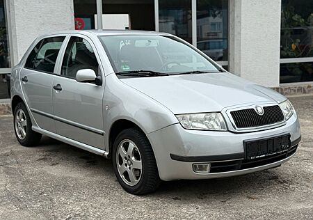 Skoda Fabia 1.9TDI Elegance*AHK-Klima-SHZ-TÜV 09/2026*
