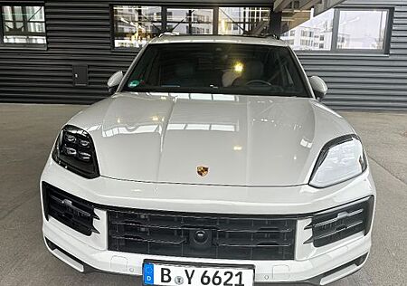 Porsche Cayenne -260 kW -EZ 08/2023-22 Zoll-BÖSE