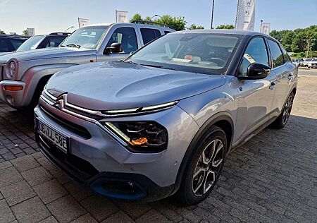 Citroën C4 Shine*2xPDC*HUD*WSS+SH+LH+St.heiz.*Navi*Leder