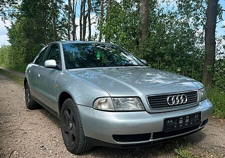 Audi A4 1.8 Auto -