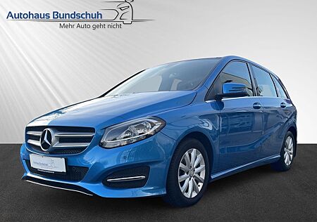 Mercedes-Benz B 220 4Matic 7G-DCT Style *Pano*Navi*