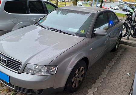 Audi A4 2.0 -