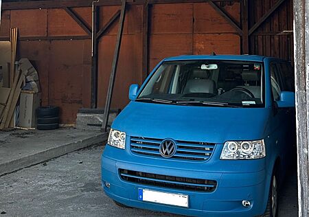 VW T5 Multivan Volkswagen 4Motion Leder|Navi|AHK|SHZ|Camper