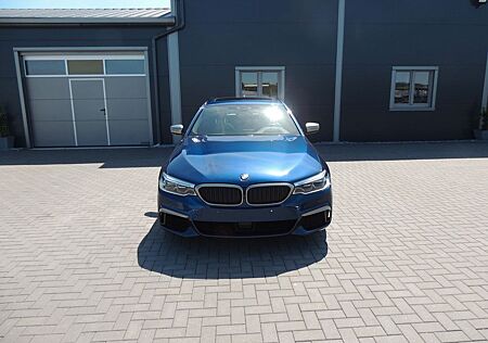 BMW M550 d xDrive / 1 HAND / Vollauss.