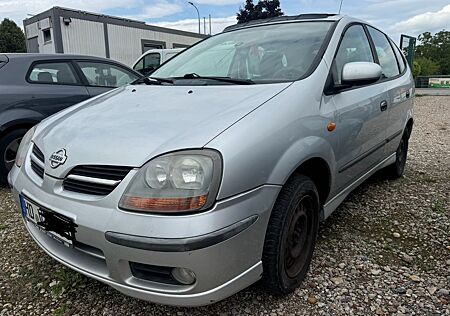 Nissan Almera Tino Visia | Klimaanlage |