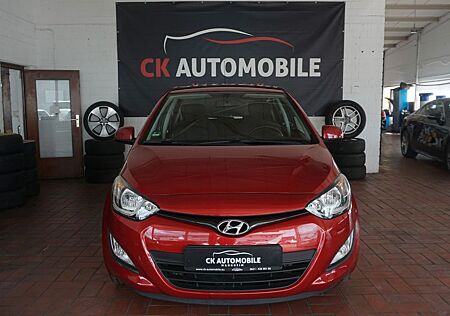 Hyundai i20 Classic KLIMA*SCHECKHEFT*82TKM*TOP!!!